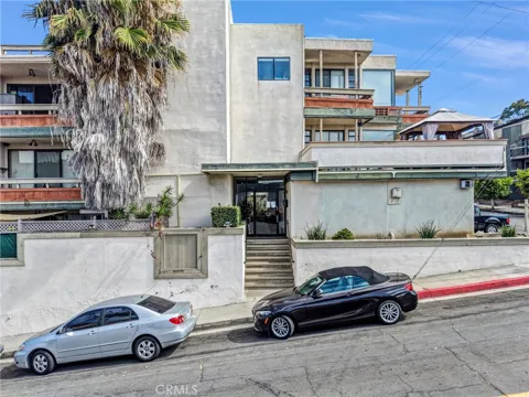 2575 E 19th Street #36