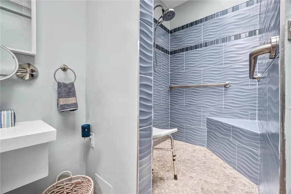 2575 E 19th Street #36 Signal Hill, CA 90755