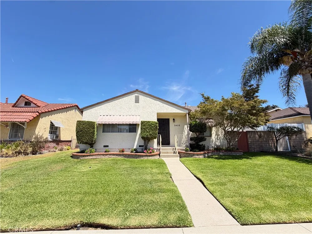 5408 Sunfield Lakewood, CA 90712