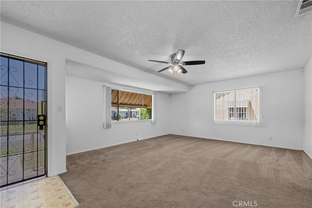 5408 Sunfield Lakewood, CA 90712