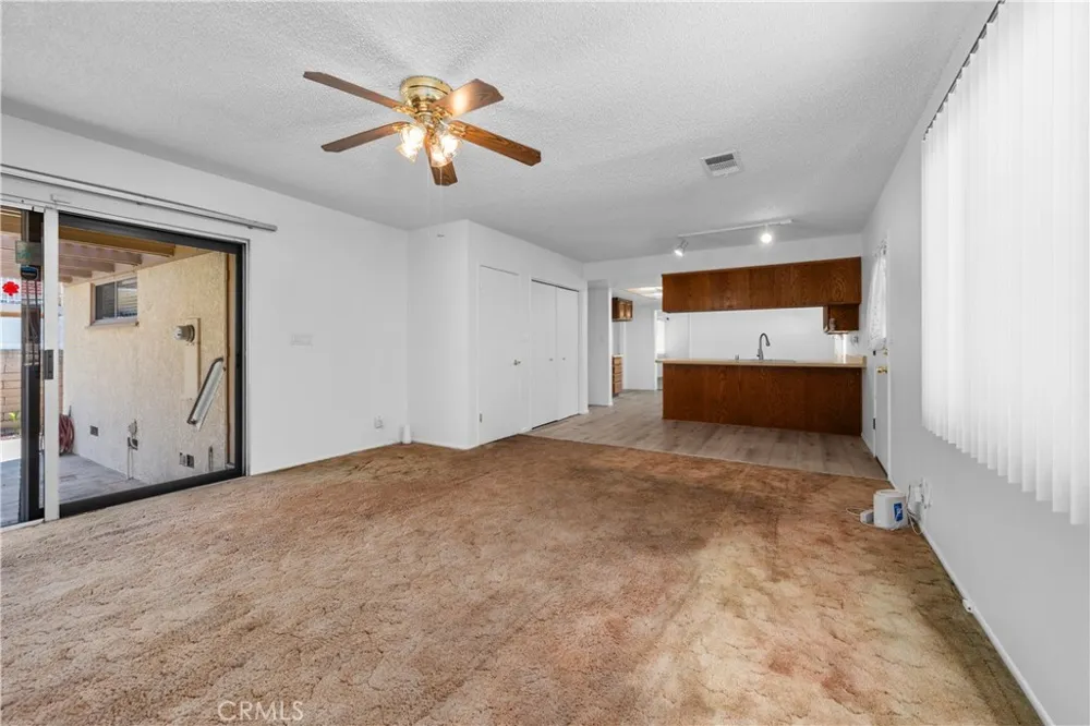 5408 Sunfield Lakewood, CA 90712