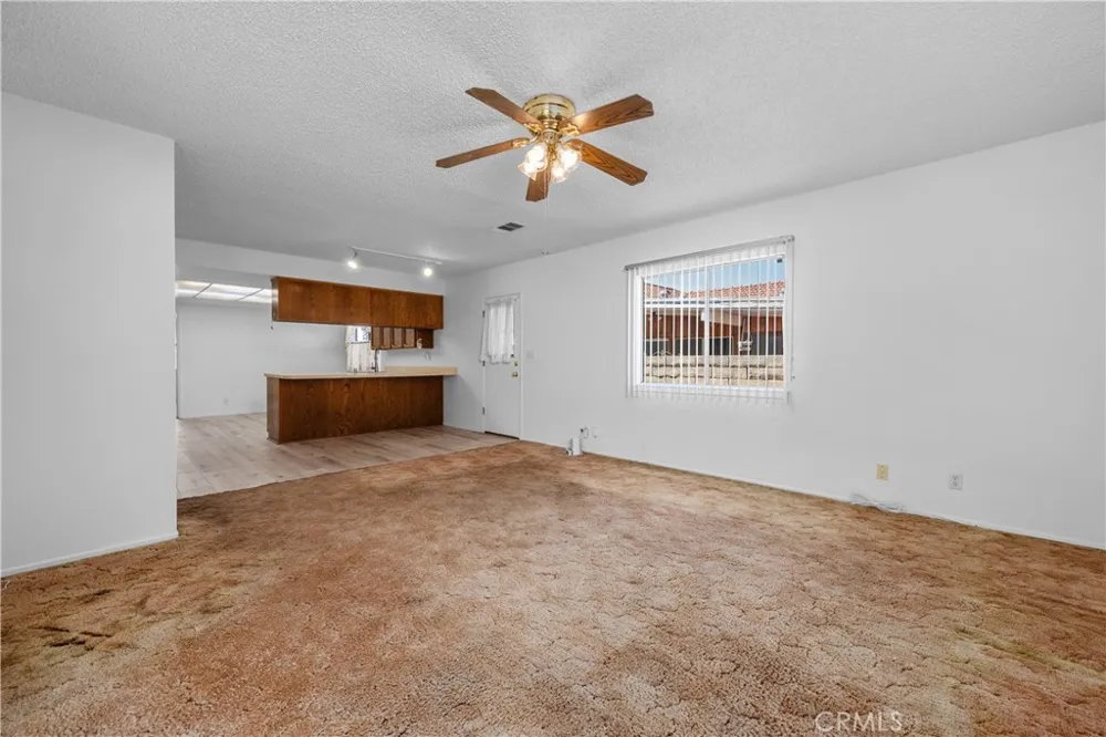 5408 Sunfield Lakewood, CA 90712