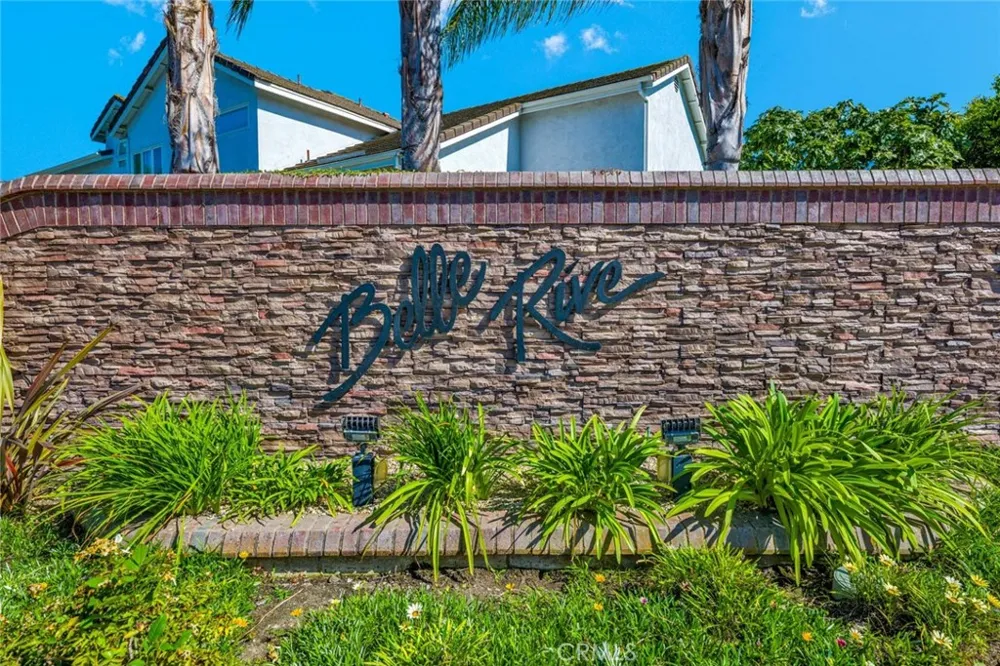13671 Belle Rive North Tustin, CA 92705