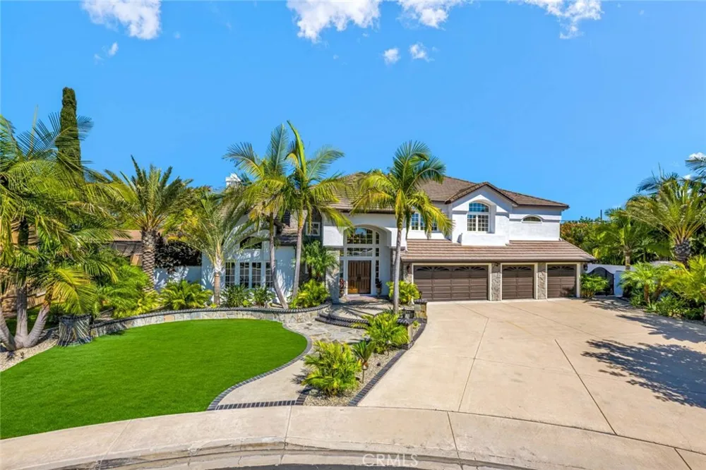 13671 Belle Rive North Tustin, CA 92705
