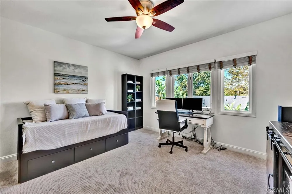13671 Belle Rive North Tustin, CA 92705