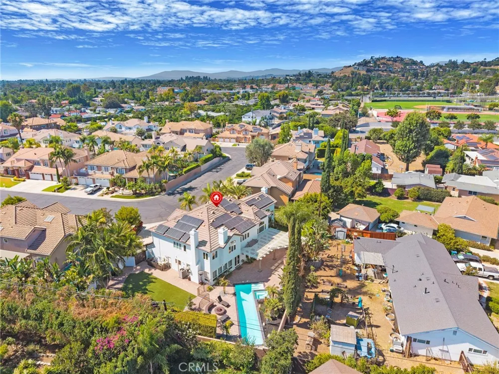 13671 Belle Rive North Tustin, CA 92705
