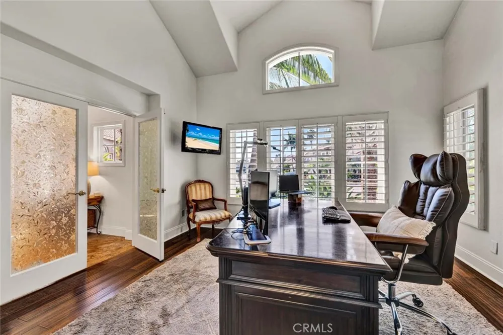 13671 Belle Rive North Tustin, CA 92705