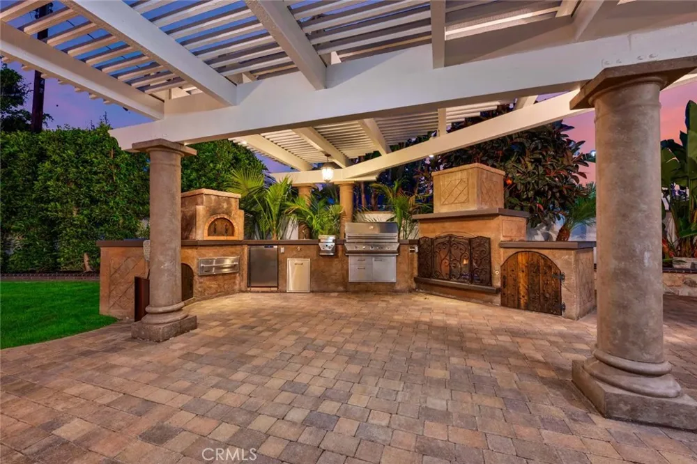 13671 Belle Rive North Tustin, CA 92705