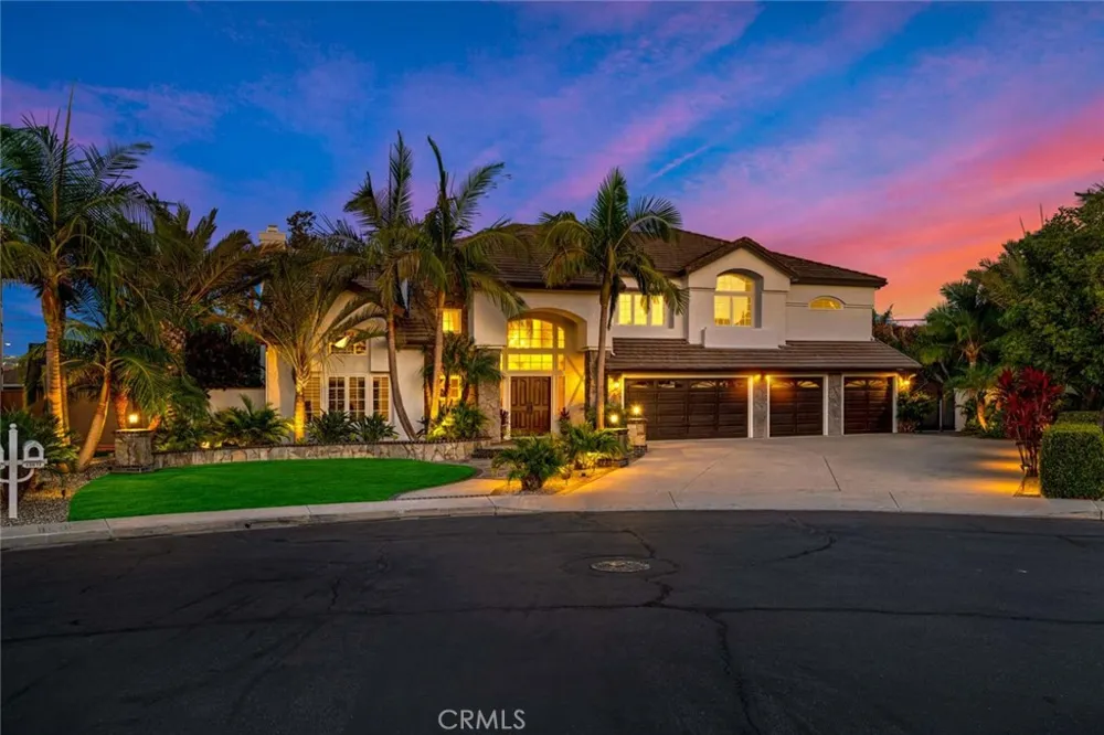 13671 Belle Rive North Tustin, CA 92705