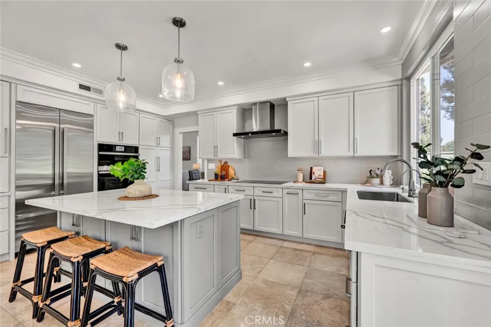 2301 Moortown Drive Tustin, CA 92782