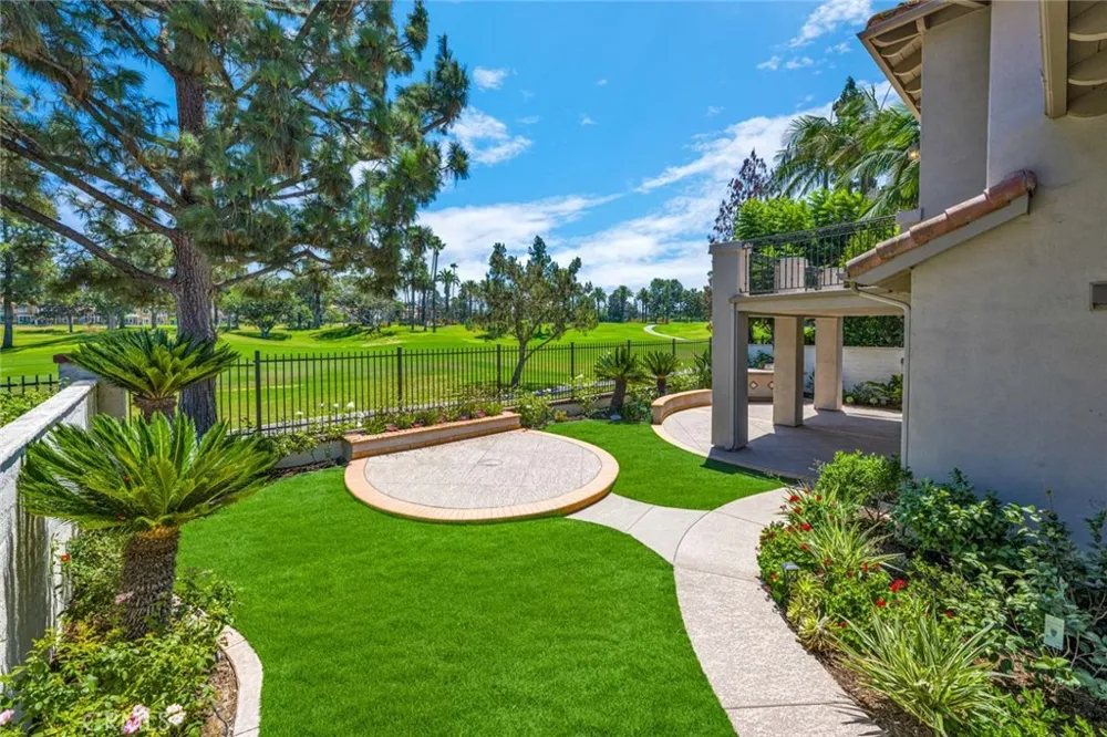 2301 Moortown Drive Tustin, CA 92782