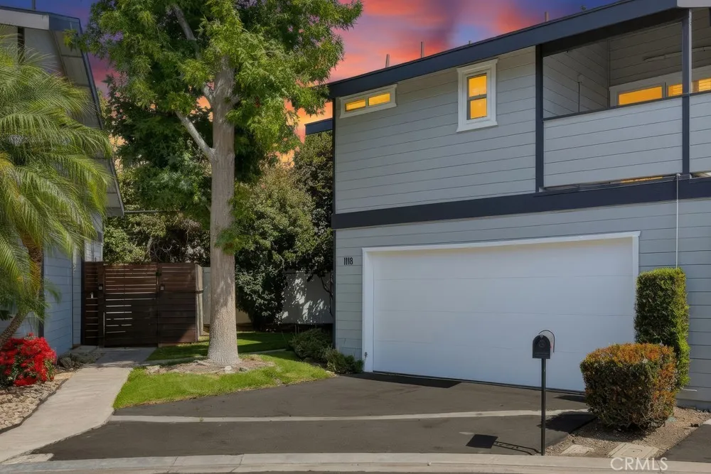 1118 Sandi Lane Costa Mesa, CA 92627
