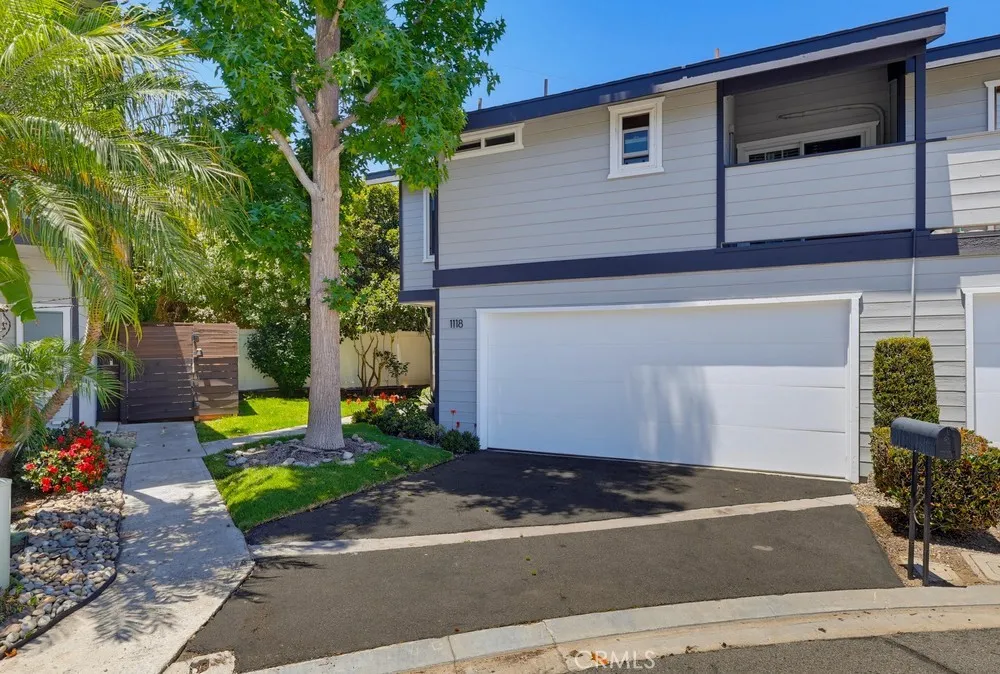 1118 Sandi Lane Costa Mesa, CA 92627