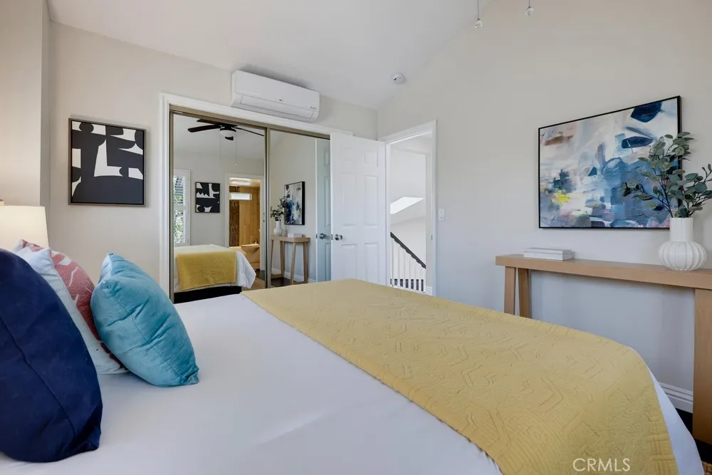 1118 Sandi Lane Costa Mesa, CA 92627