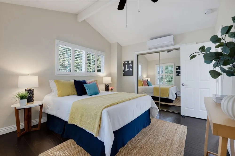 1118 Sandi Lane Costa Mesa, CA 92627