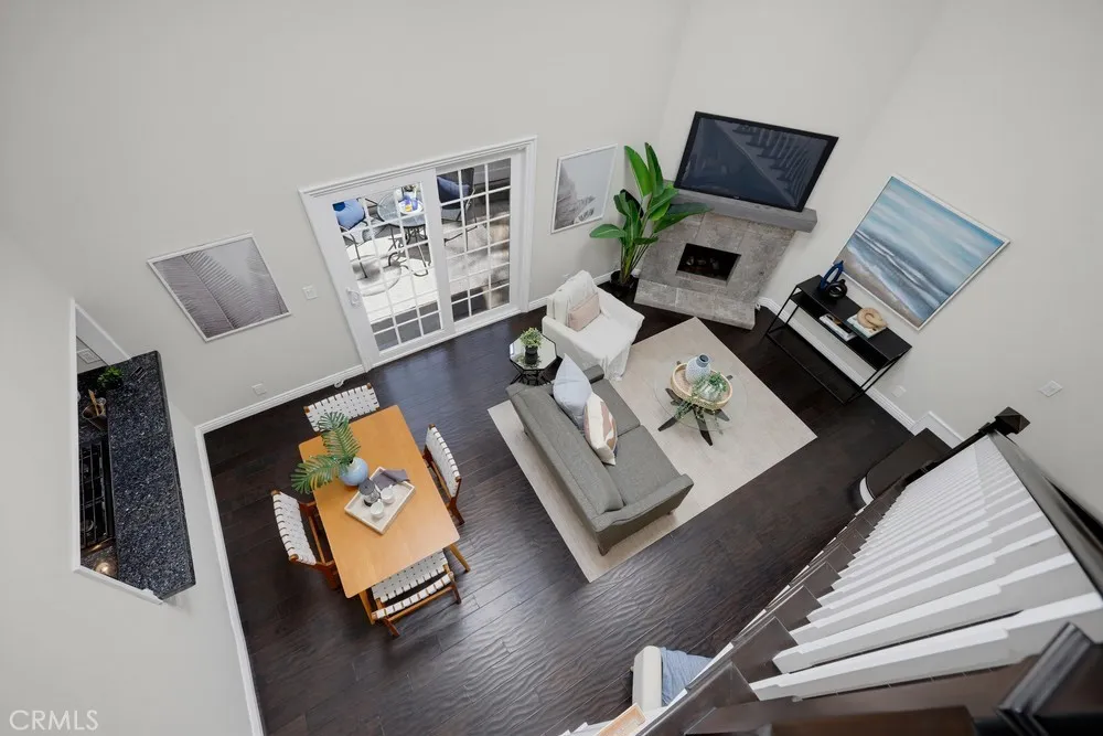 1118 Sandi Lane Costa Mesa, CA 92627