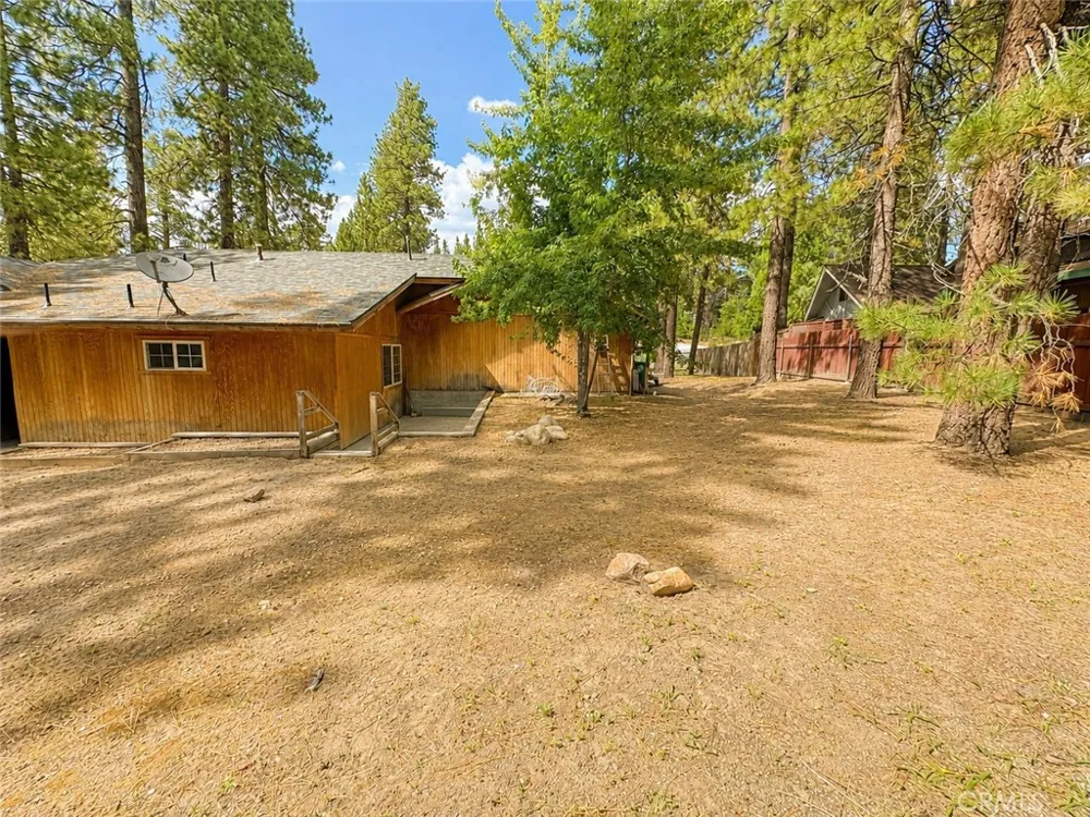 39893 Forest Road Big Bear Lake, CA 92315