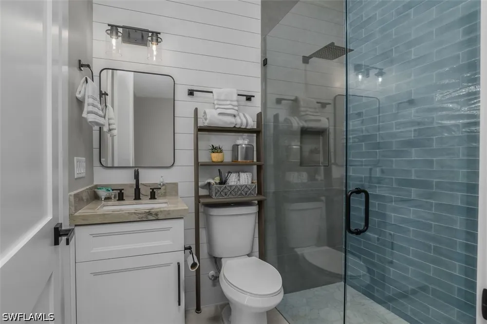 2nd Avenue SE Naples, FL 34117