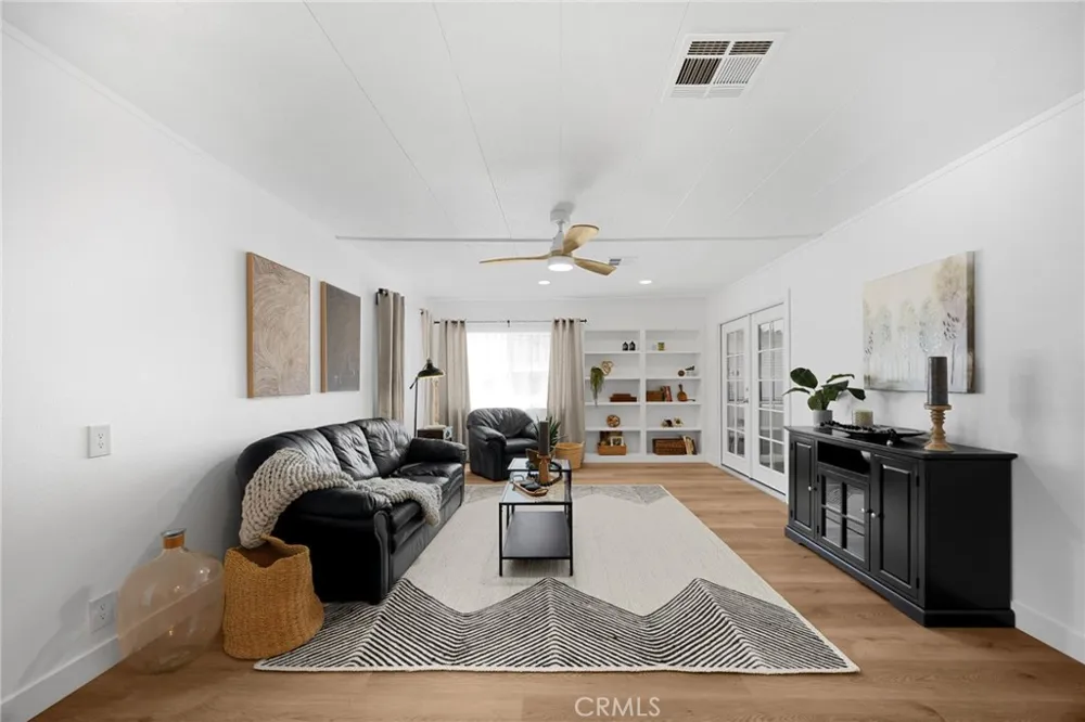 38069 Calle De Amor Murrieta, CA 92563