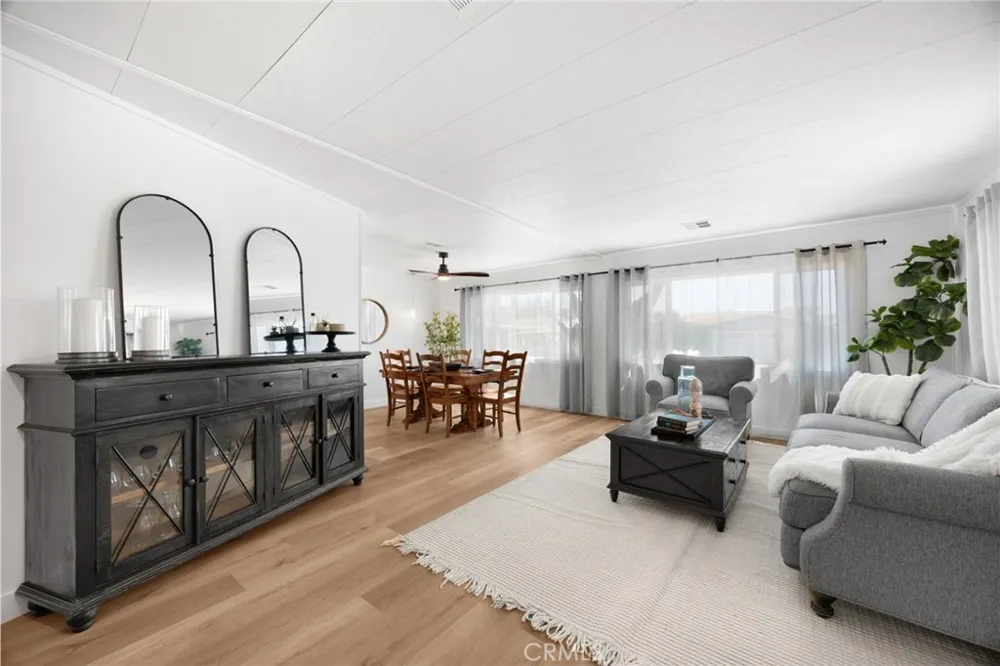 38069 Calle De Amor Murrieta, CA 92563