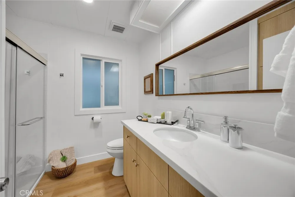38069 Calle De Amor Murrieta, CA 92563