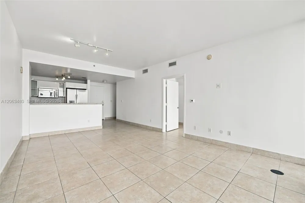 601 NE 36th St #2308 Miami, FL 33137