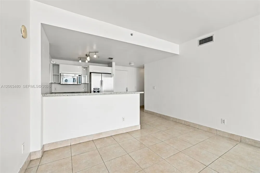 601 NE 36th St #2308 Miami, FL 33137