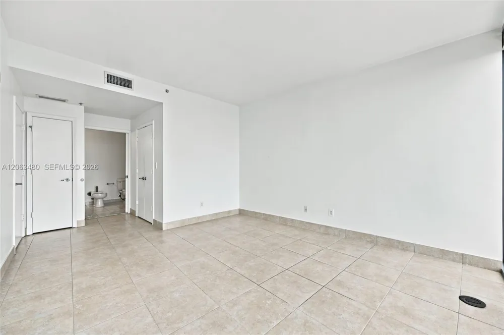 601 NE 36th St #2308 Miami, FL 33137