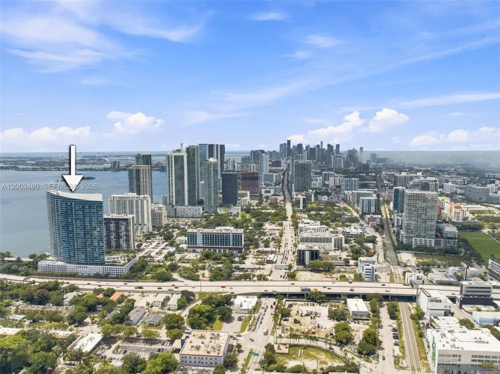 601 NE 36th St #2308 Miami, FL 33137