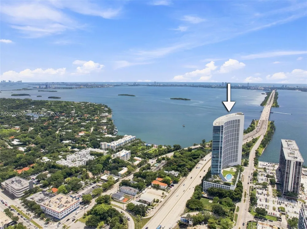 601 NE 36th St #2308 Miami, FL 33137