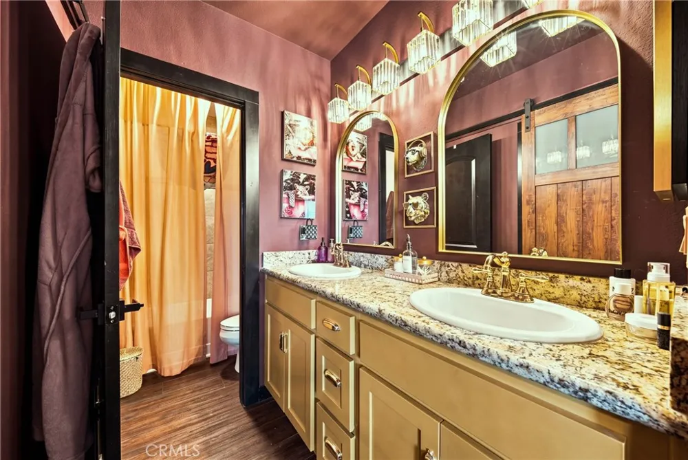 6198 Lincoln #18 Cypress, CA 90630