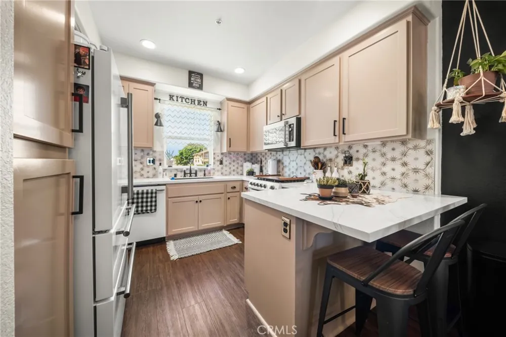 6198 Lincoln #18 Cypress, CA 90630