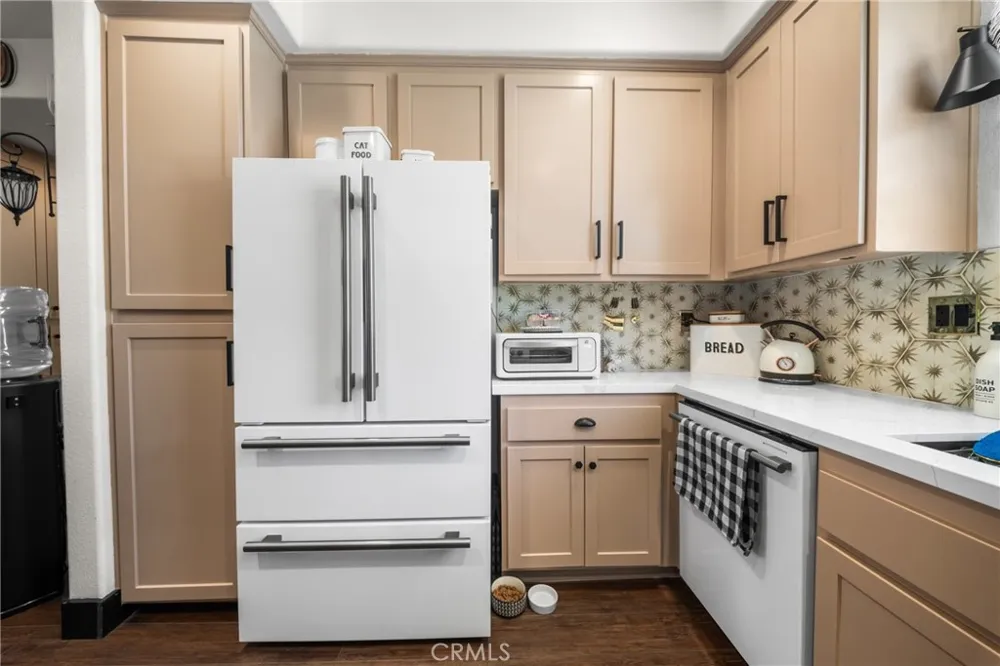 6198 Lincoln #18 Cypress, CA 90630