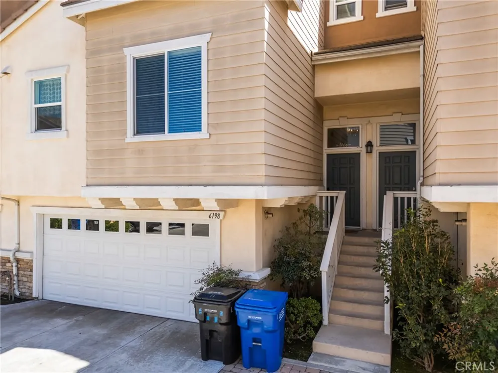 6198 Lincoln #18 Cypress, CA 90630