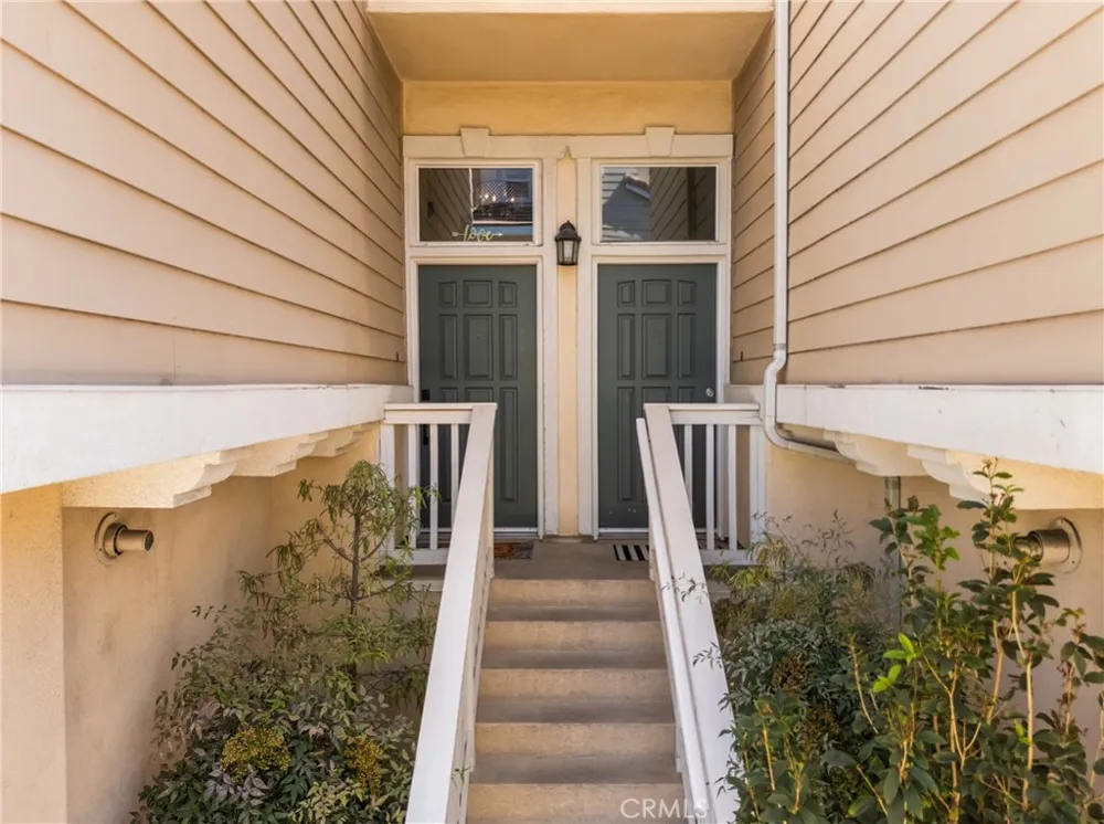 6198 Lincoln #18 Cypress, CA 90630