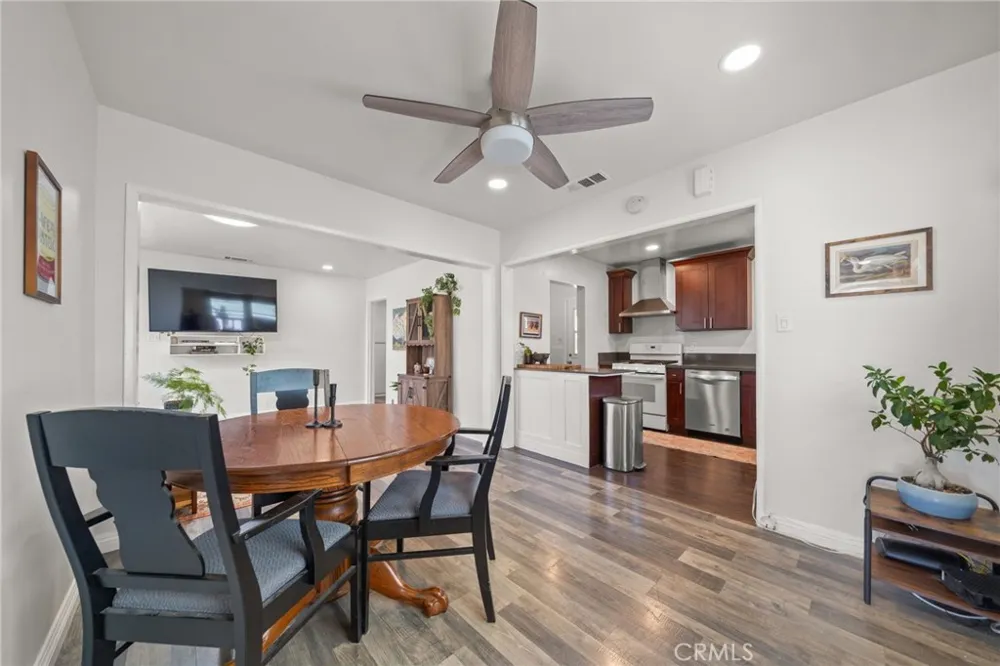 2712 Eckleson Street Lakewood, CA 90712