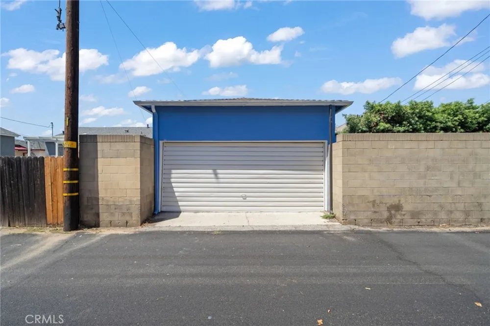 2712 Eckleson Street Lakewood, CA 90712