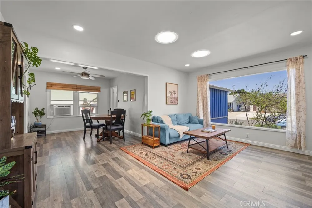 2712 Eckleson Street Lakewood, CA 90712