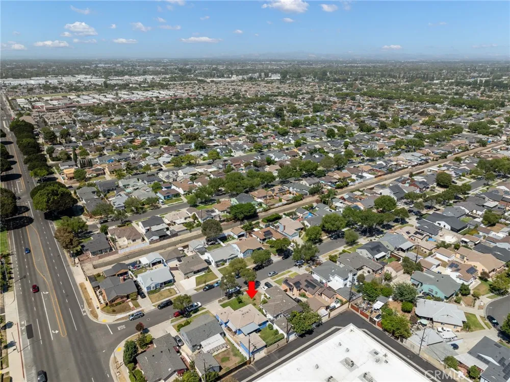 2712 Eckleson Street Lakewood, CA 90712