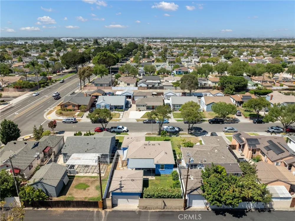 2712 Eckleson Street Lakewood, CA 90712
