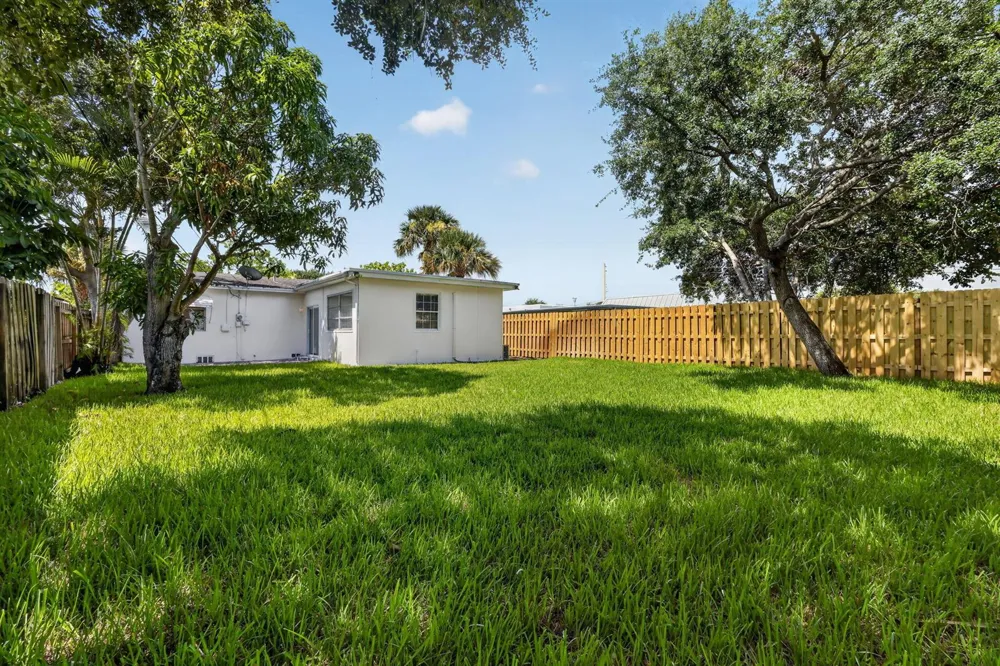 111 Euclid Boulevard Lantana, FL 33462