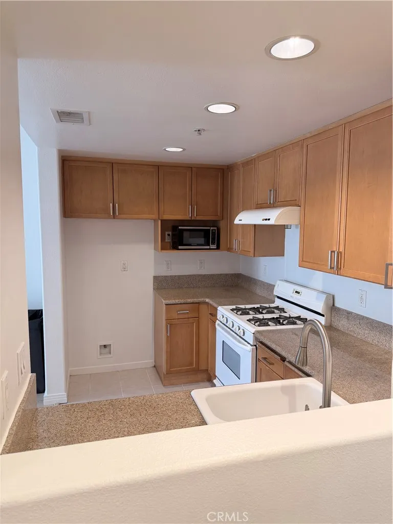 580 W Main Street #229 Alhambra, CA 91801