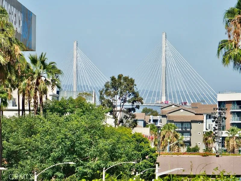 525 E Seaside Way 1007 Long Beach, CA 90802