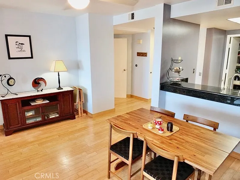 525 E Seaside Way 1007 Long Beach, CA 90802