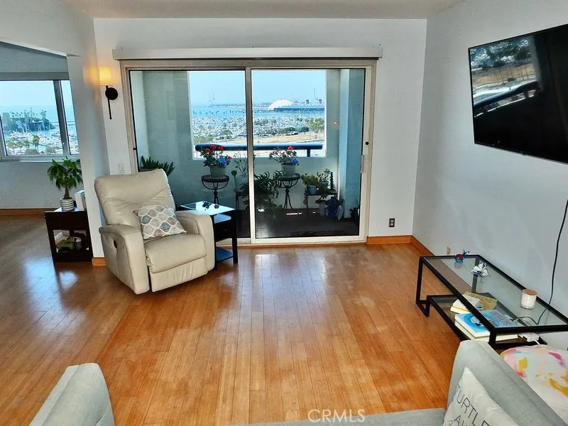 525 E Seaside Way 1007 Long Beach, CA 90802