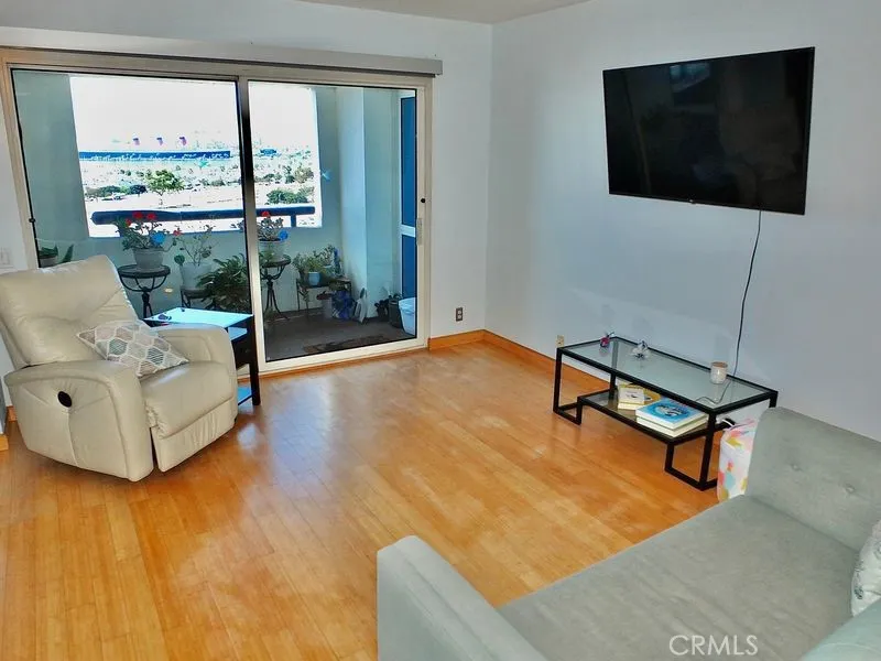 525 E Seaside Way 1007 Long Beach, CA 90802