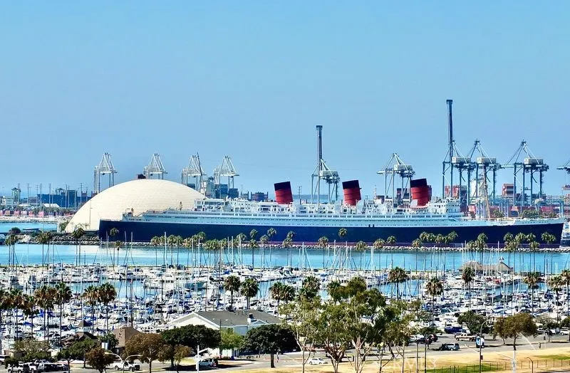 525 E Seaside Way 1007 Long Beach, CA 90802