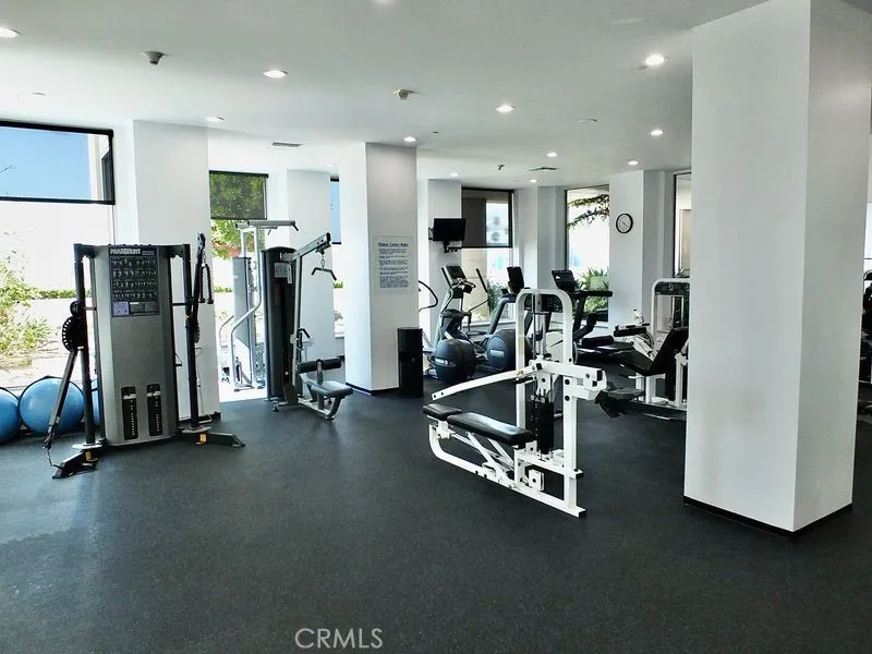 525 E Seaside Way 1007 Long Beach, CA 90802