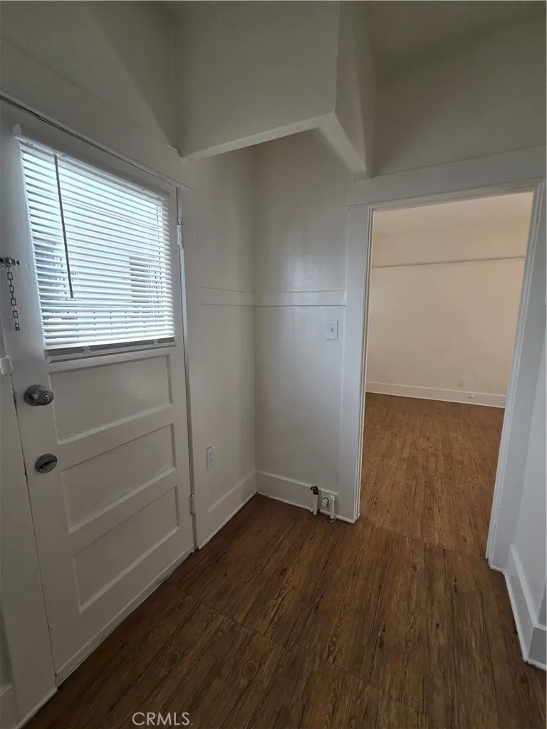 942 E 2nd #12.5 Long Beach, CA 90802
