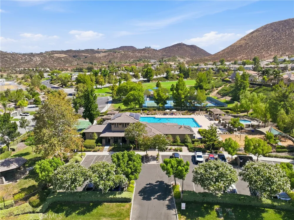 32077 Poppy Way Lake Elsinore, CA 92532
